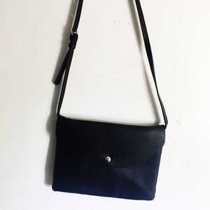 Forever 21 envelope crossbody purse